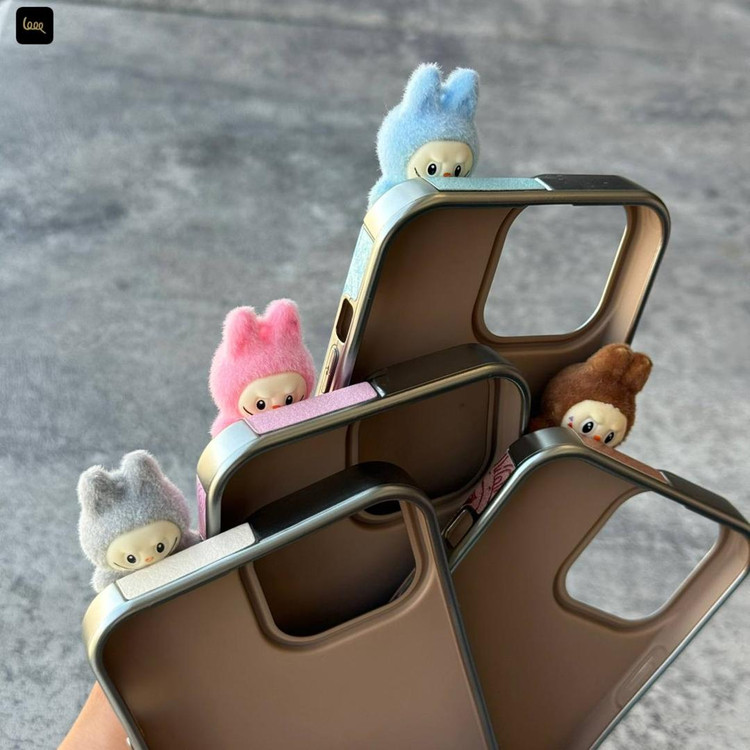 قاب فانتزی آیفون مدل لبوبو با بند آویز