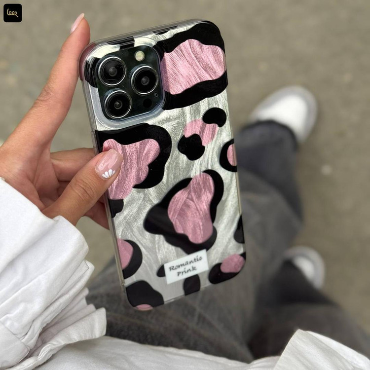 نمای نزدیک طرح پلنگی قاب آیفون 13Pro