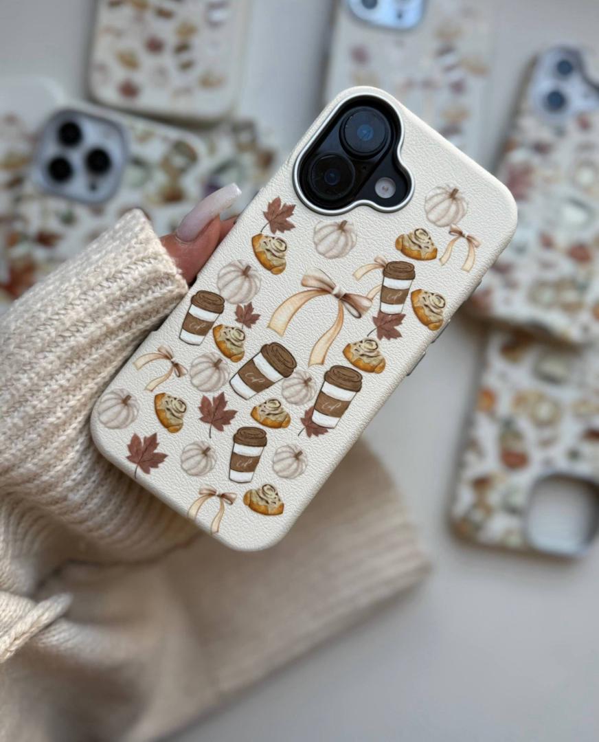 نمای نزدیک قاب کاپوچینو پاییزه آیفون