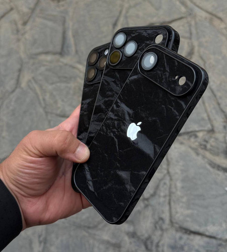 قاب شید مشکی پرو آیفون با پشت مخمل – همراه اکسسوری