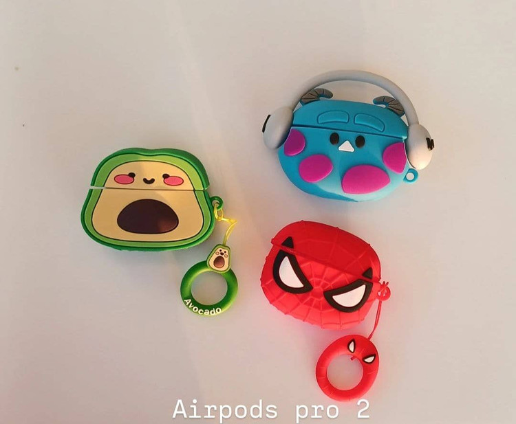 کاور ایرپاد Pro 2 طرح Nike و Adidas – همراه اکسسوری