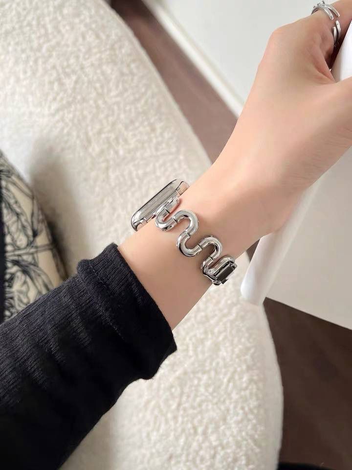 بند فلزی اسنک نیو اپل واچ همراه اکسسوری رنگ مشکی