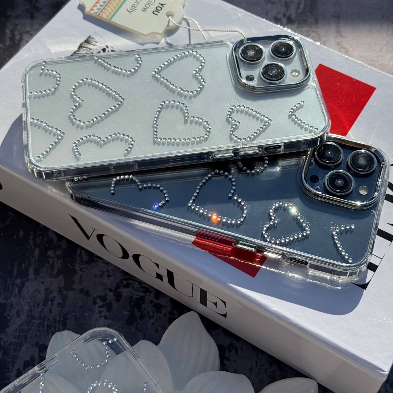 قاب قلبی نگینی آیفون 16 پرو مکس همراه اکسسوری