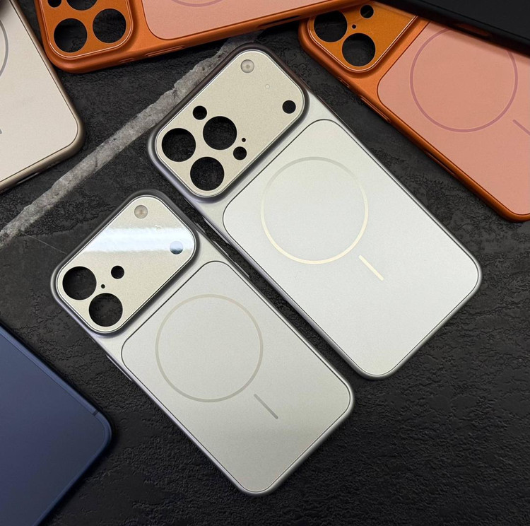 قاب PVD آیفون 17 پرومکس همراه اکسسوری