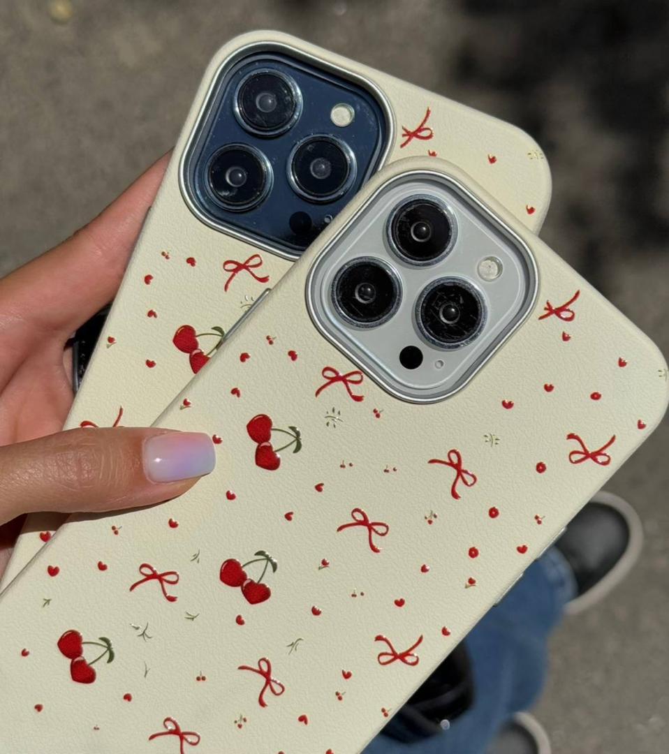 ۲. تصویر قاب فانتزی ماسامی با طرح آلبالو