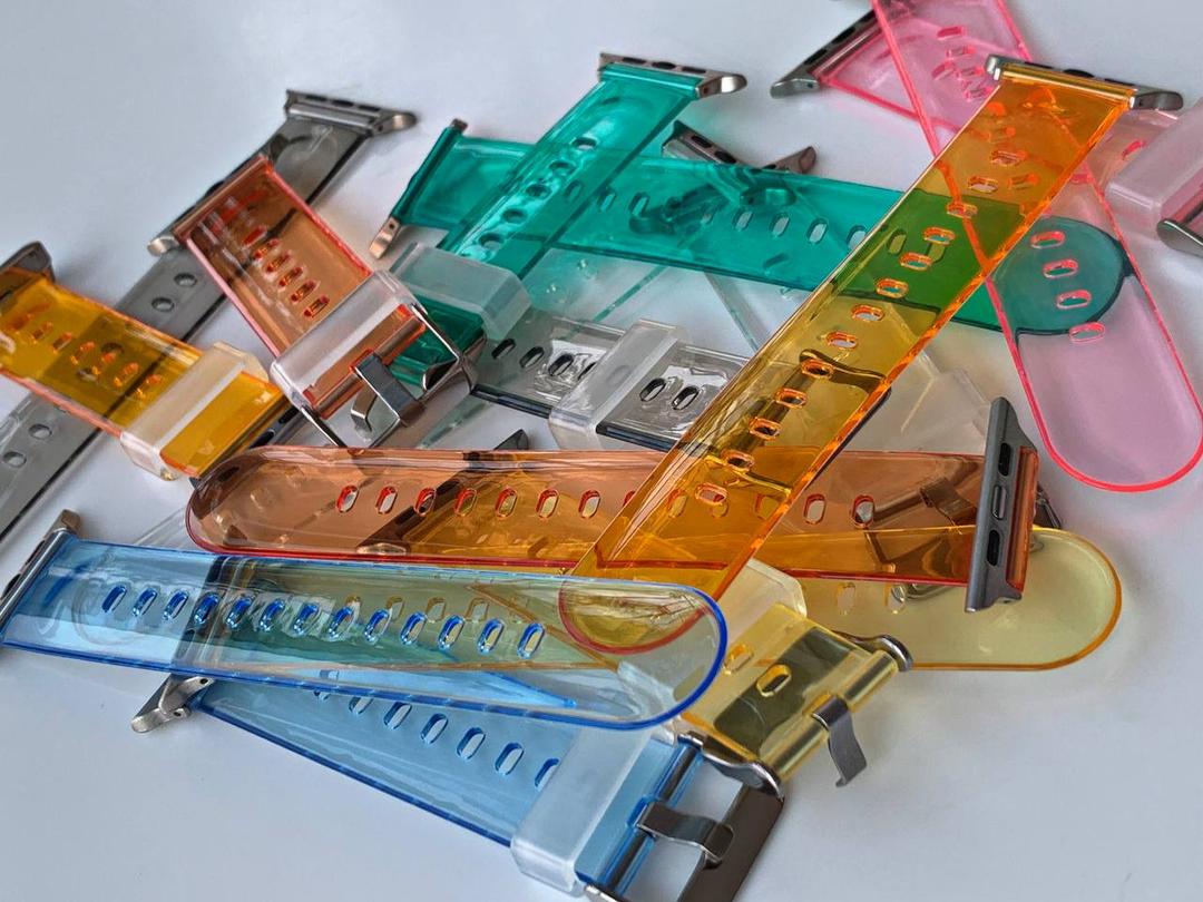 ۱. بند شفاف اپل واچ مدل کریستالی همراه اکسسوری