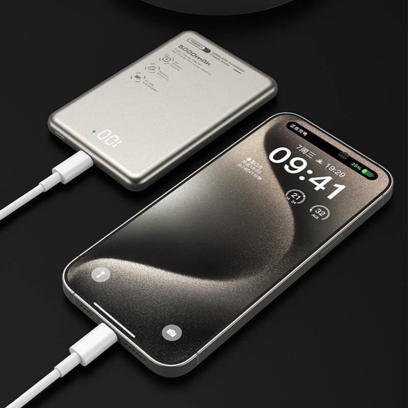 پاوربانک شارژ سریع TOTU Type-C همراه اکسسوری