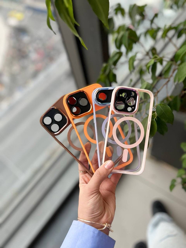 قاب کیو سریز آیفون 15 همراه اکسسوری