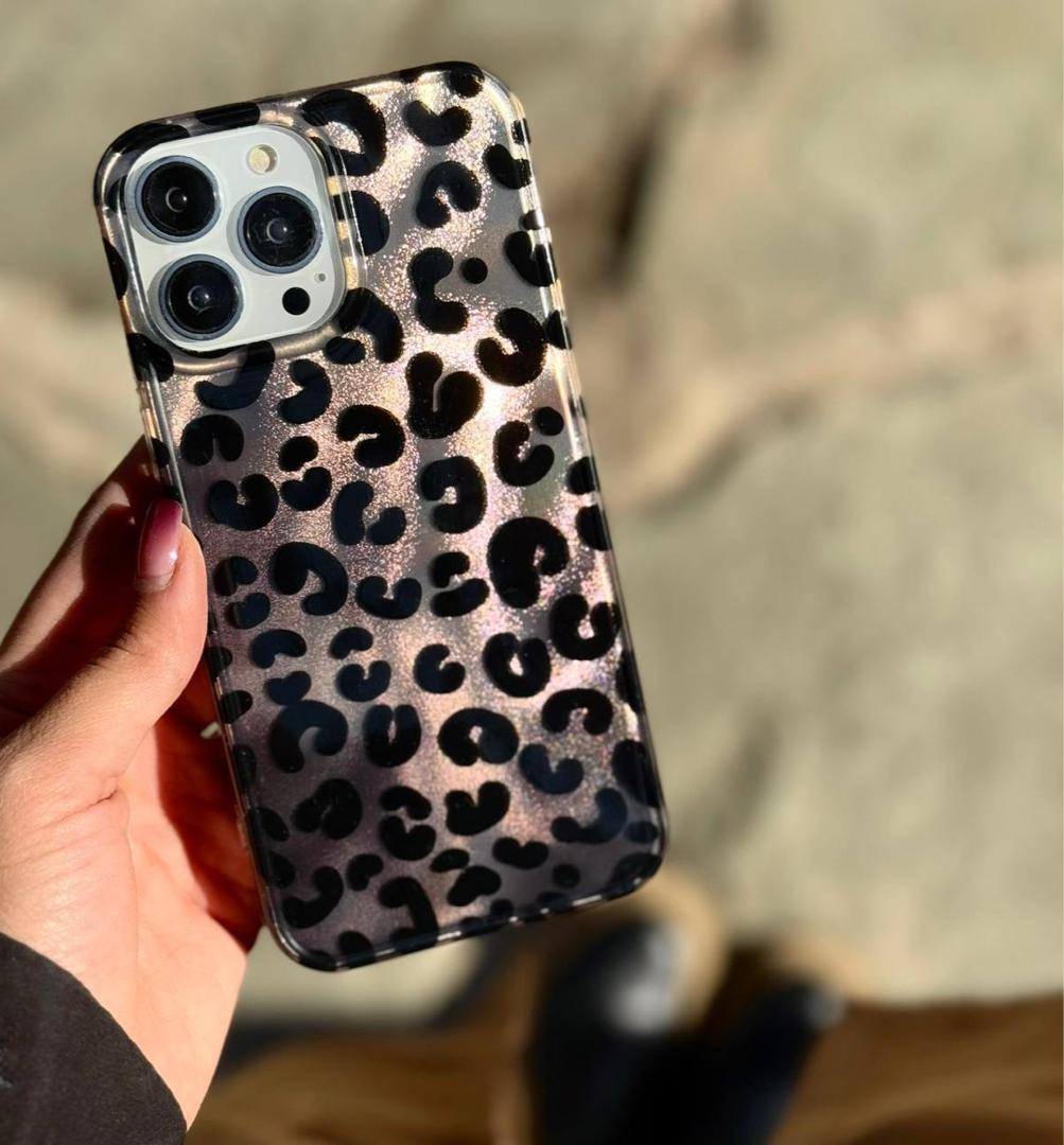 قاب پلنگی IMD آیفون 17 همراه اکسسوری