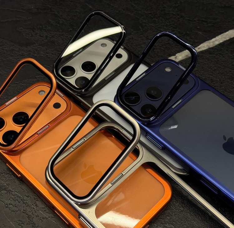 نمای پشتی شفاف قاب Ultra Clear Cam Stand همراه اکسسوری