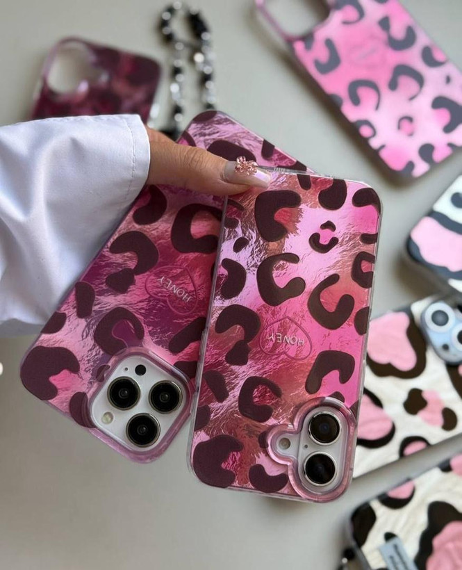 قاب آیفون Honeywine لوکس همراه اکسسوری