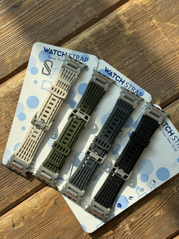 بند اپل واچ سافت رابر طرح تیتانیومی