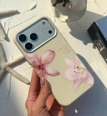 نمای نزدیک از بافت سطح قاب ماسا کیس لیلیوم صورتی