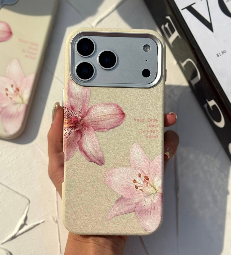 قاب ماسا کیس لیلیوم صورتی همراه اکسسوری نمای جلو