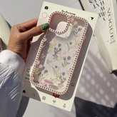 قاب آیفون 13Pro فانتزی اکلیلی لوکس