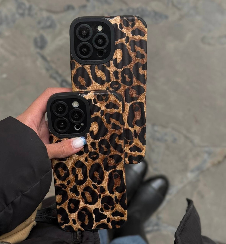 طراحی هاشور کبریتی برجسته برای آیفون