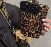 لوازم جانبی آیفون همراه اکسسوری