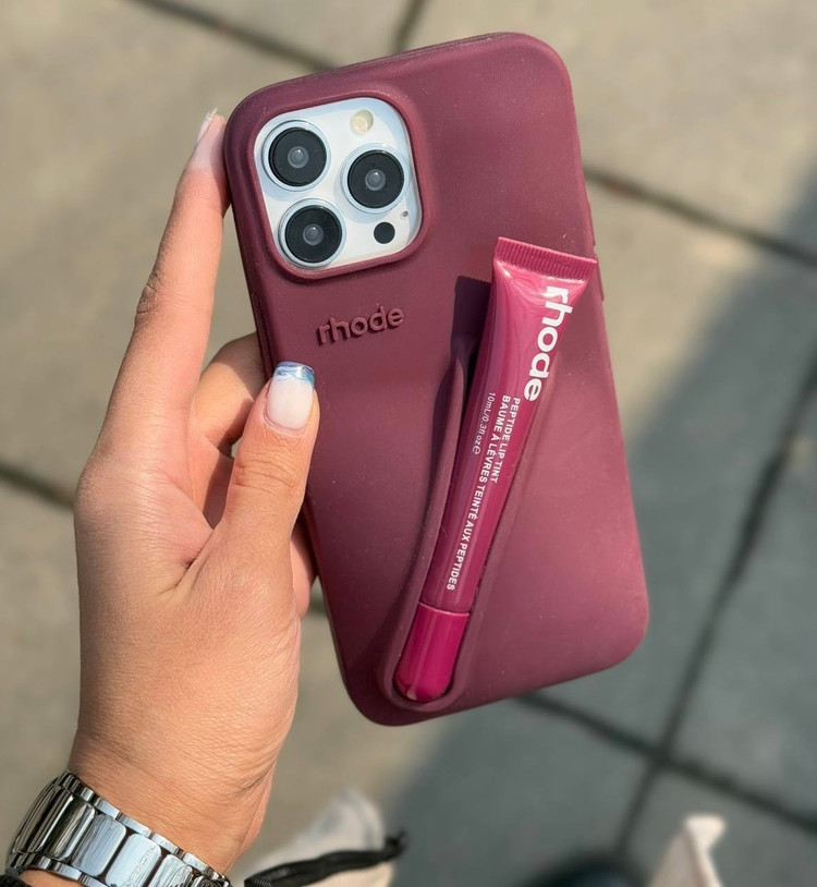 قاب مقاوم با رنگبندی Espresso و Raspberry jelly