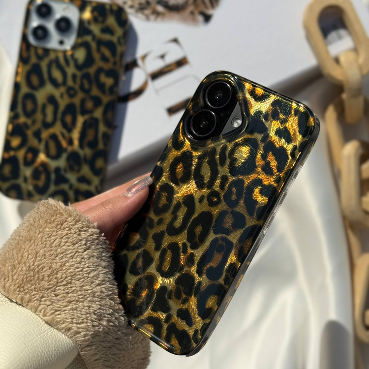 قاب آیفون پلنگی کلاسیک IMD مشکی