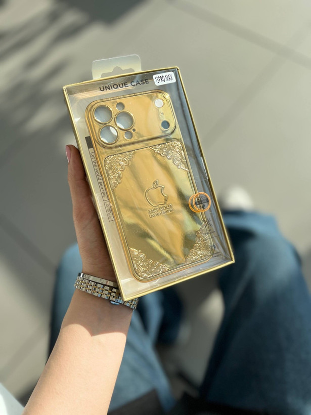 قاب گلدن لوکس مناسب iPhone 14 Pro Max