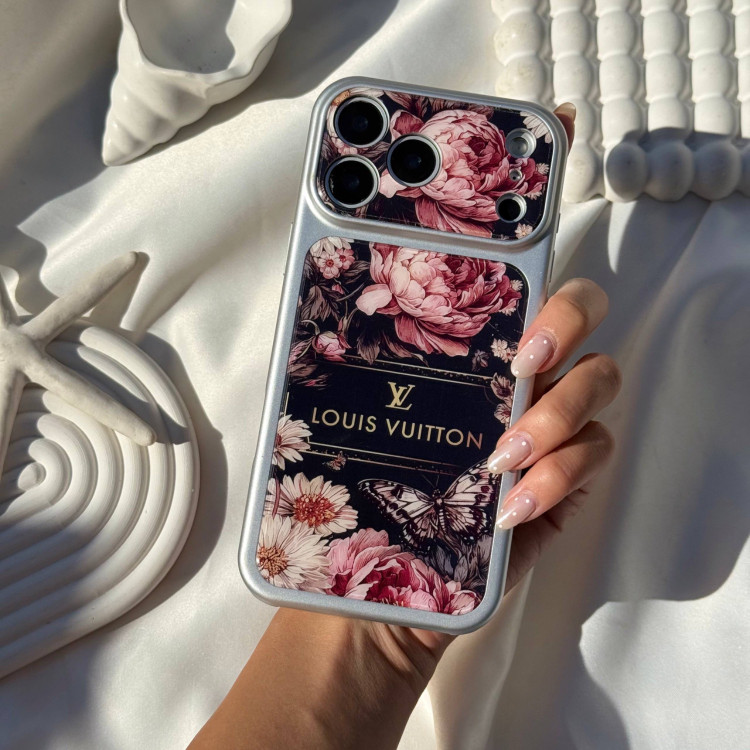 جزئیات طراحی گلدار قاب LV Floral Black