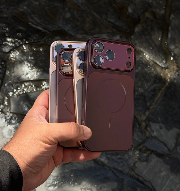 قاب PVD آیفون ۱۸ رنگ Burgundy